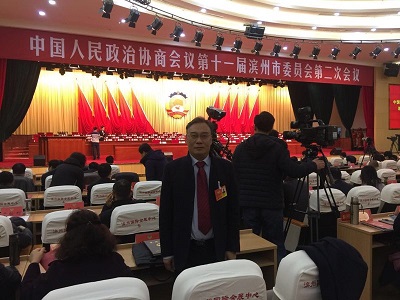 韓曉峰主任在市政協(xié)會(huì)議上作“弘揚(yáng)孝道文化，建設(shè)美麗鄉(xiāng)村”主題發(fā)言